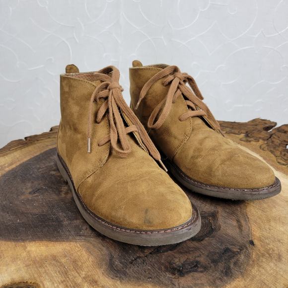 Cole Haan Boys Ankle Boots Size 2 Brown Suede Lace Up Almond Toe Chukka Shoes - Picture 1 of 8